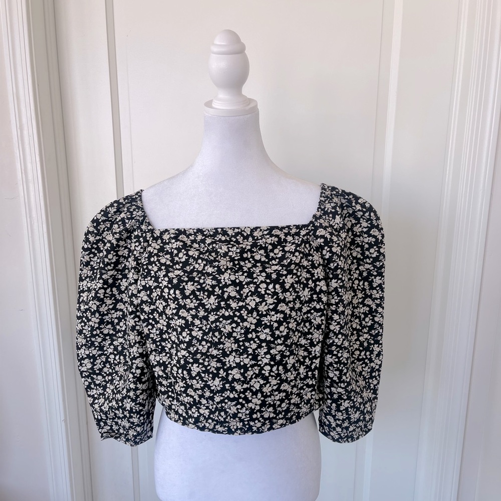 Levi’s Yvie Puff 3/4 Sleeve Cropped Blouse Floral Black Women’s Size Medium